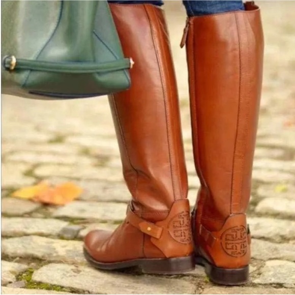 TORY BURCH COLTON ALMOND LEATHER RIDING BOOT - Picture 2 of 8